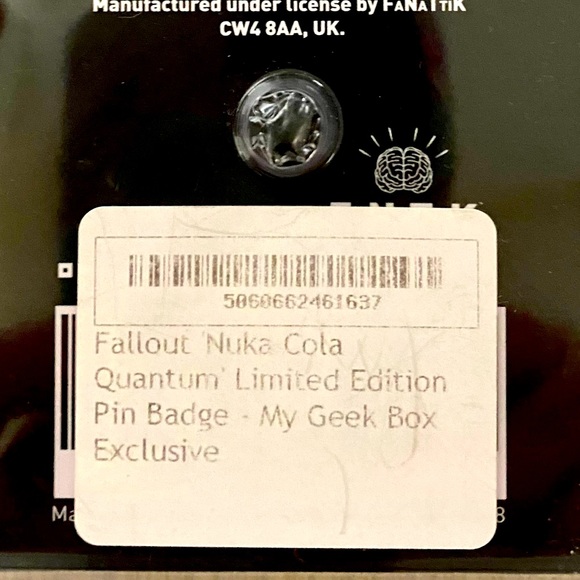 Nuka Cola Limited Edition Fall Out Badge - NWT - Picture 3 of 3